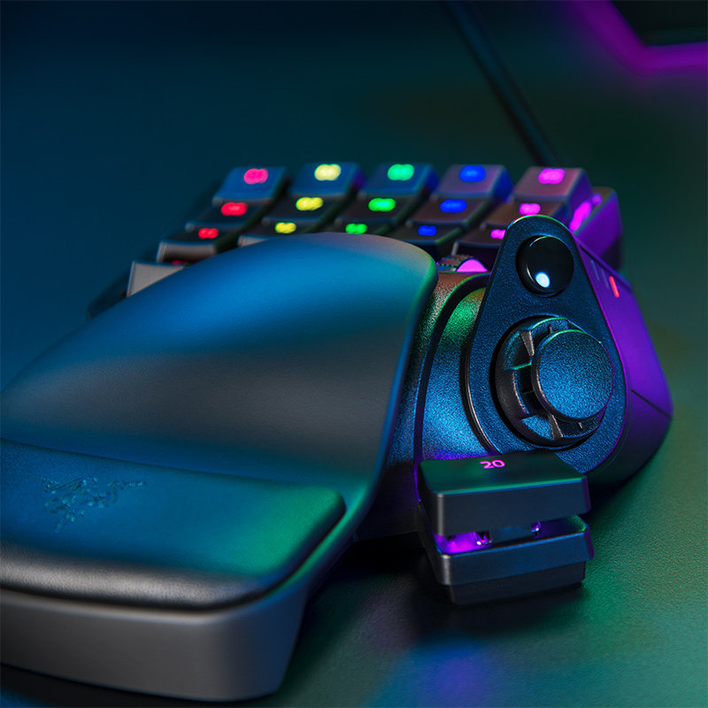 Klawiatura Razer Tartarus Prof – Gaming Keyboard Half recenzja i cena