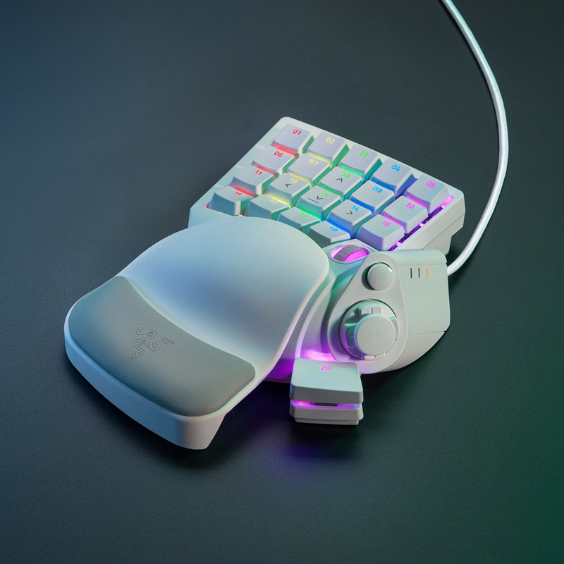 Klawiatura Razer Tartarus Prof – Gaming Keyboard Half recenzja i cena