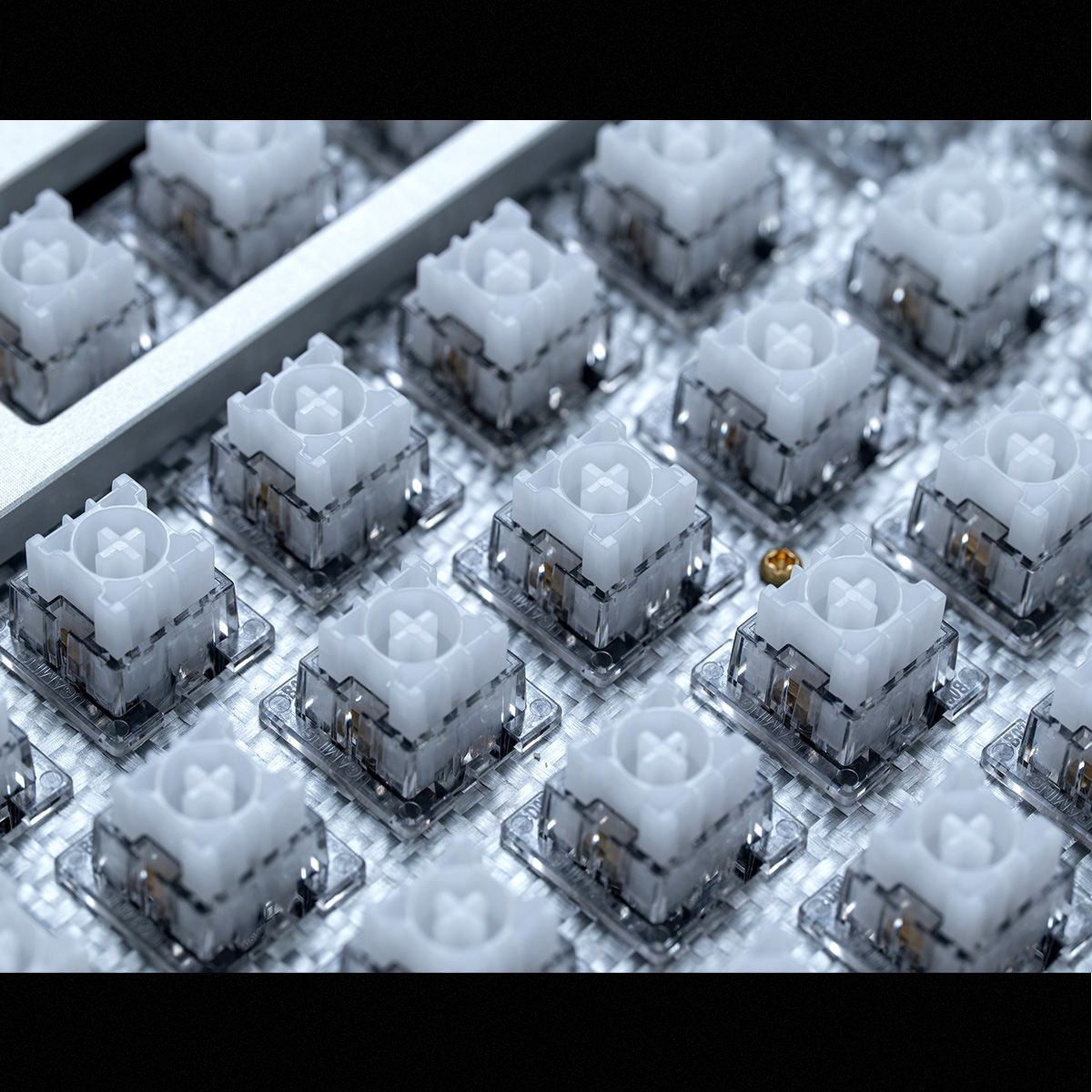 Przełącznik liniowy Maglev Mou – Gaming Keyboard Magnetic Switches recenzja i cena